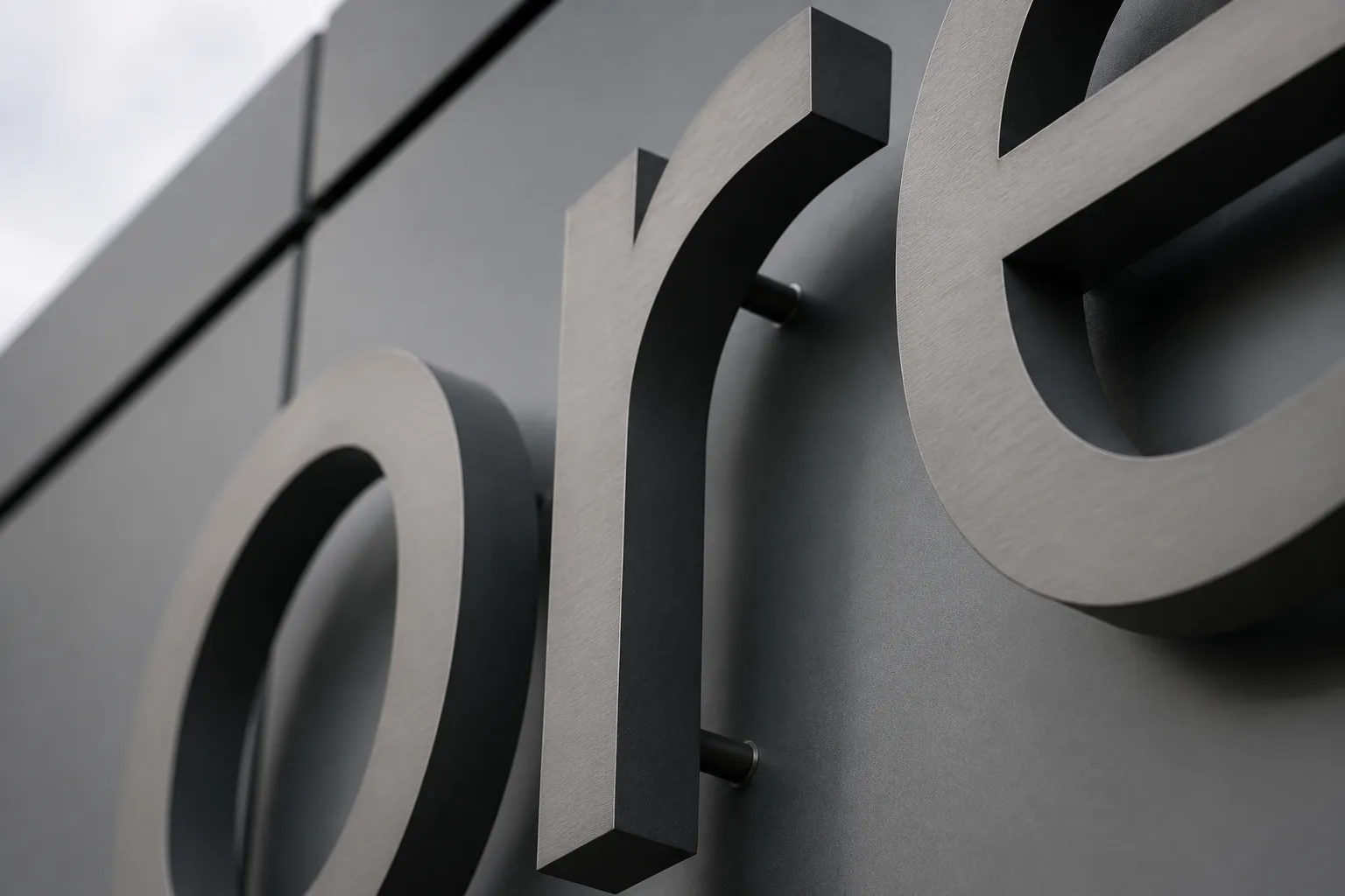 Built-up letters